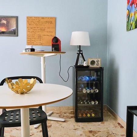 Sostanza - Rooms In Катания Екстериор снимка