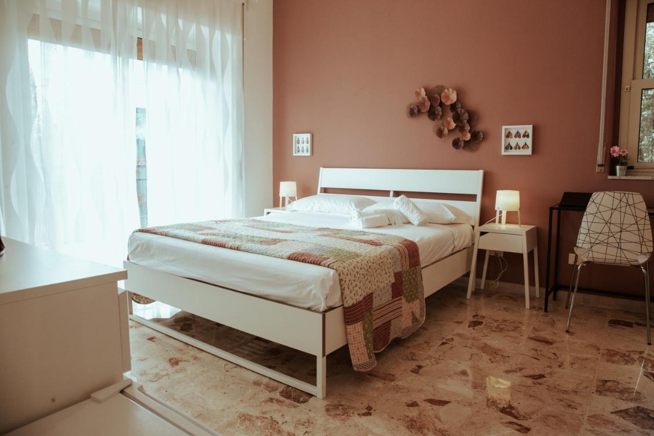 Sostanza - Rooms In Катания Екстериор снимка