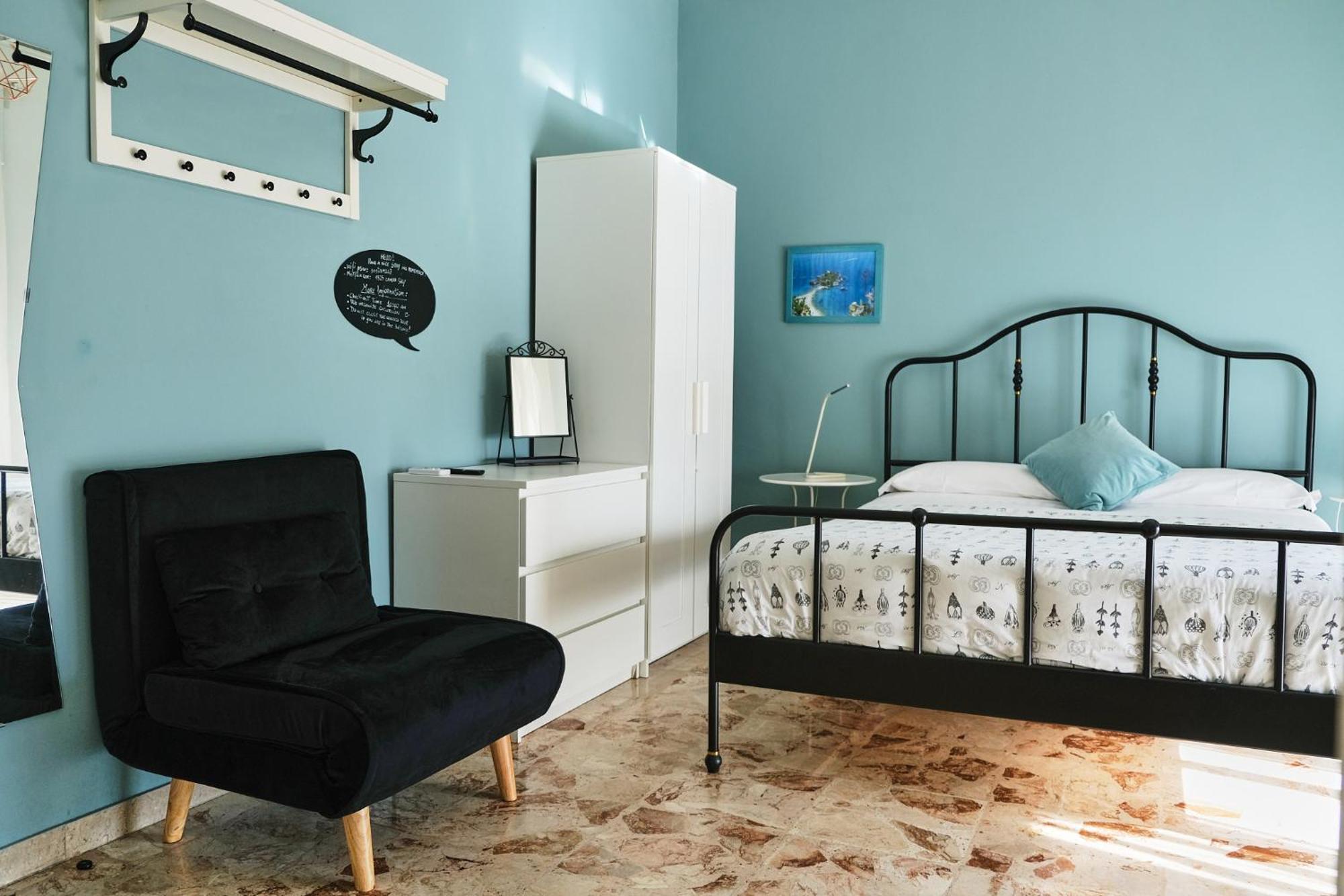 Sostanza - Rooms In Катания Екстериор снимка
